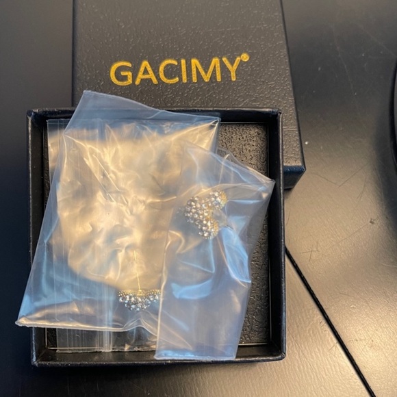 Earrings- crystal mouse on gold tone by Gacimy NIB - Picture 5 of 5